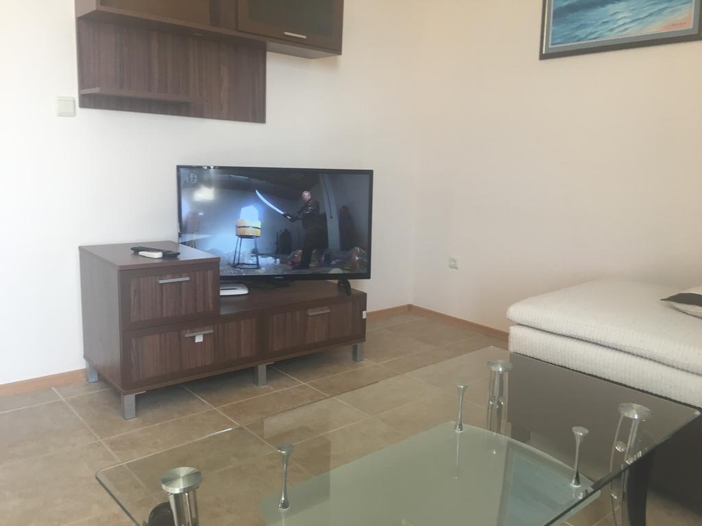 Апартаменти Golden Sea View Поморие Екстериор снимка