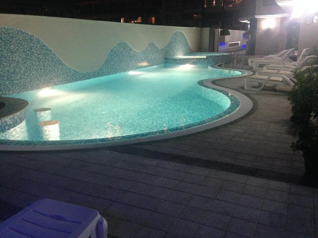 Апартаменти Golden Sea View Поморие Екстериор снимка