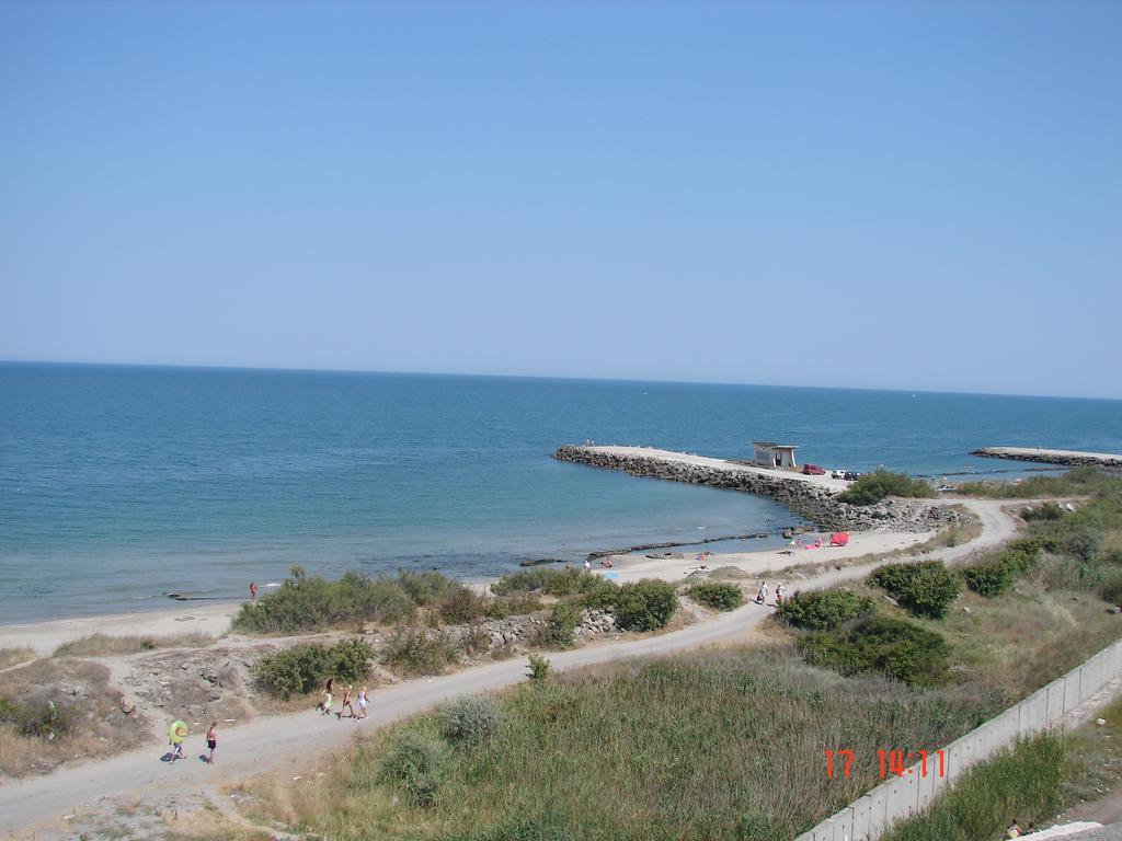Апартаменти Golden Sea View Поморие Екстериор снимка