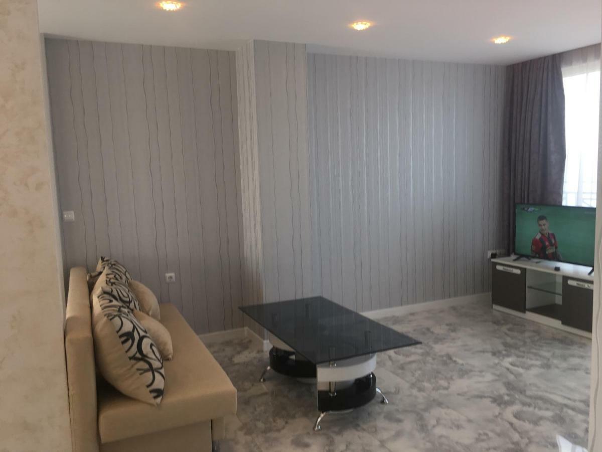 Апартаменти Golden Sea View Поморие Екстериор снимка